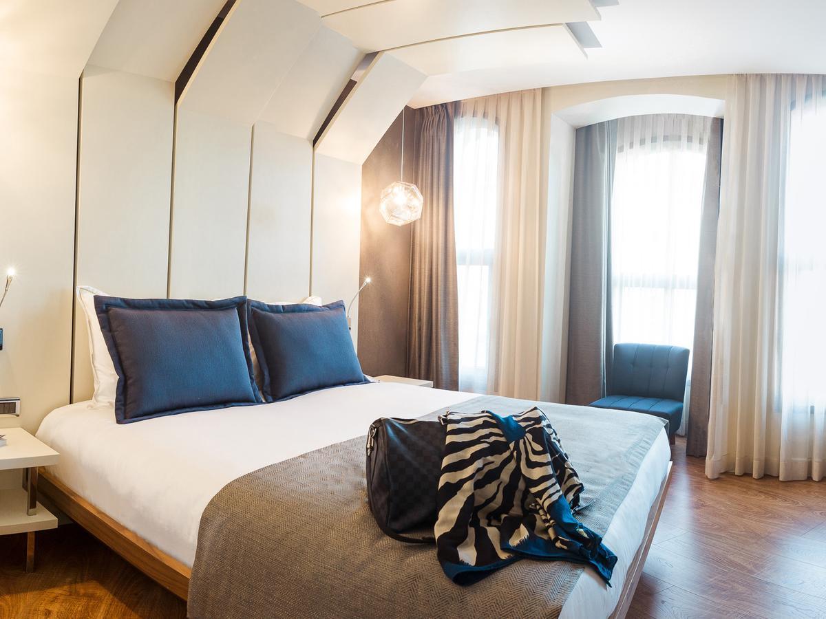 Maroon Pera Otel 3*