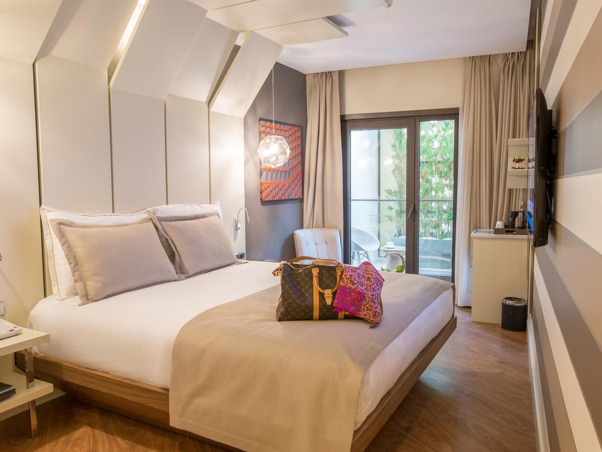Maroon Pera Otel 3*